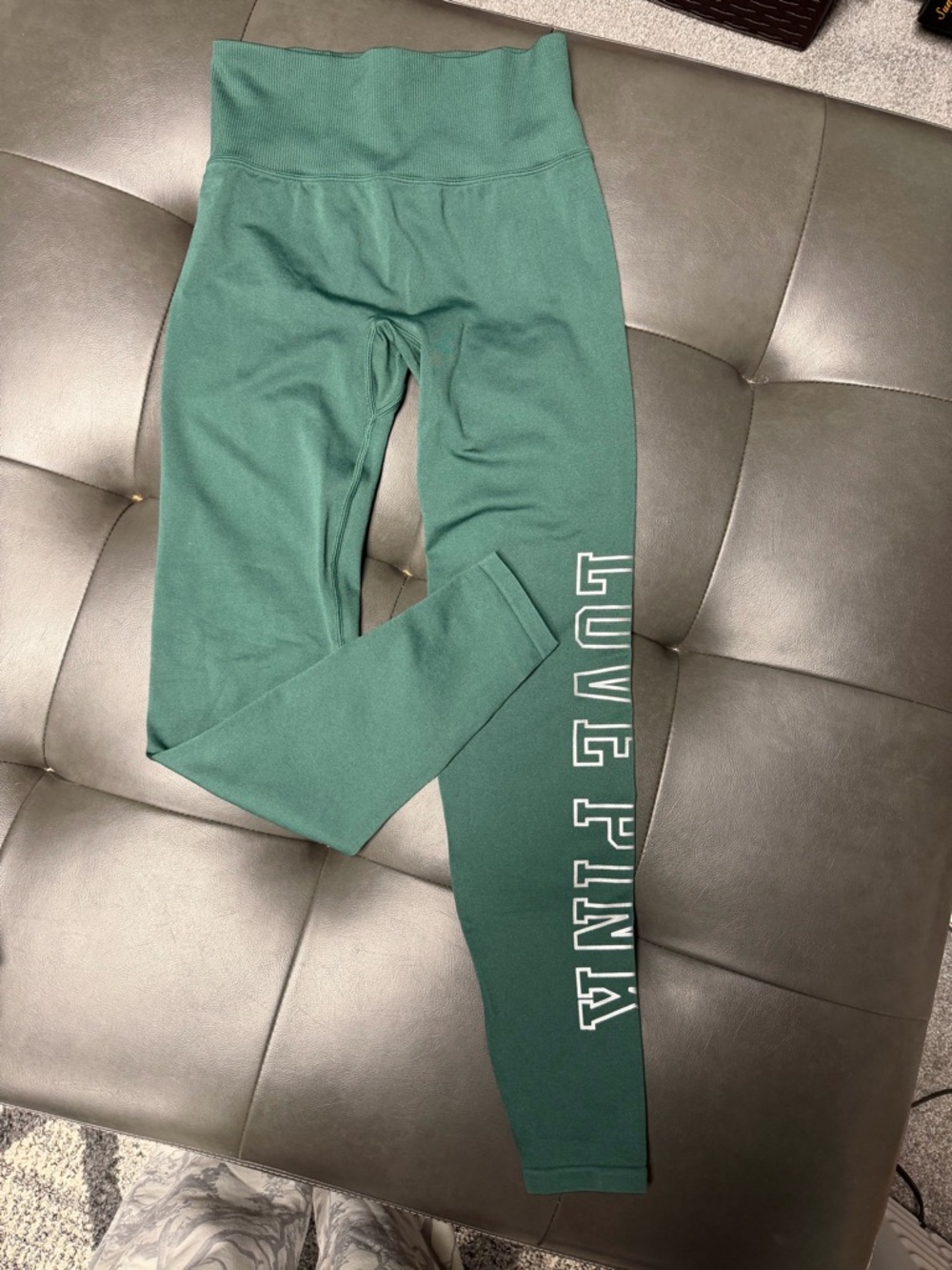 Victoria's Secret Emerald Green 'LOVE PINK' Leggings